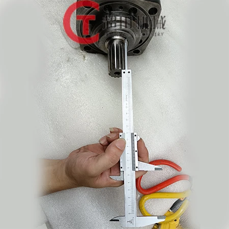 109-1173-006 Mini Excavator Swing Motor 14 Teeth Hydraulic Motor price